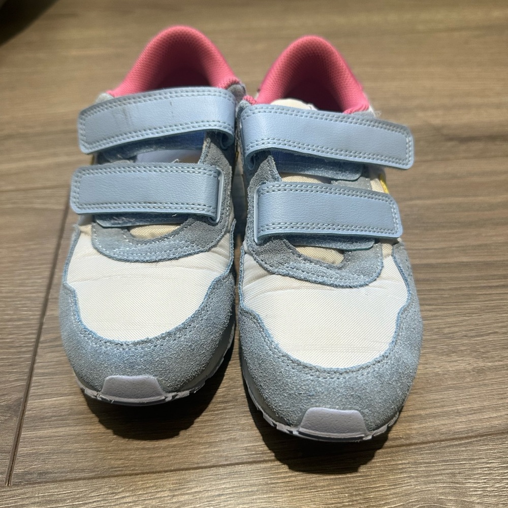 Nike Kids Light Blue, Pink & Yellow Velcro Casual Sneakers - Picture 7 of 15